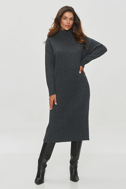 Elegant Ribbed Knit Daydress For All Occasions