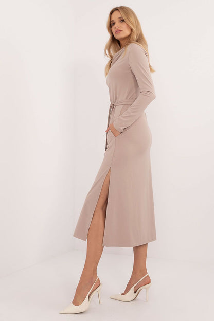 Elegant Slimming Midi Dress For Every Occasion